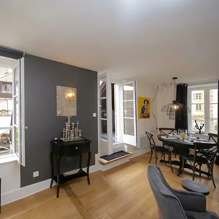 Reflets Sur La Lauch كولمار